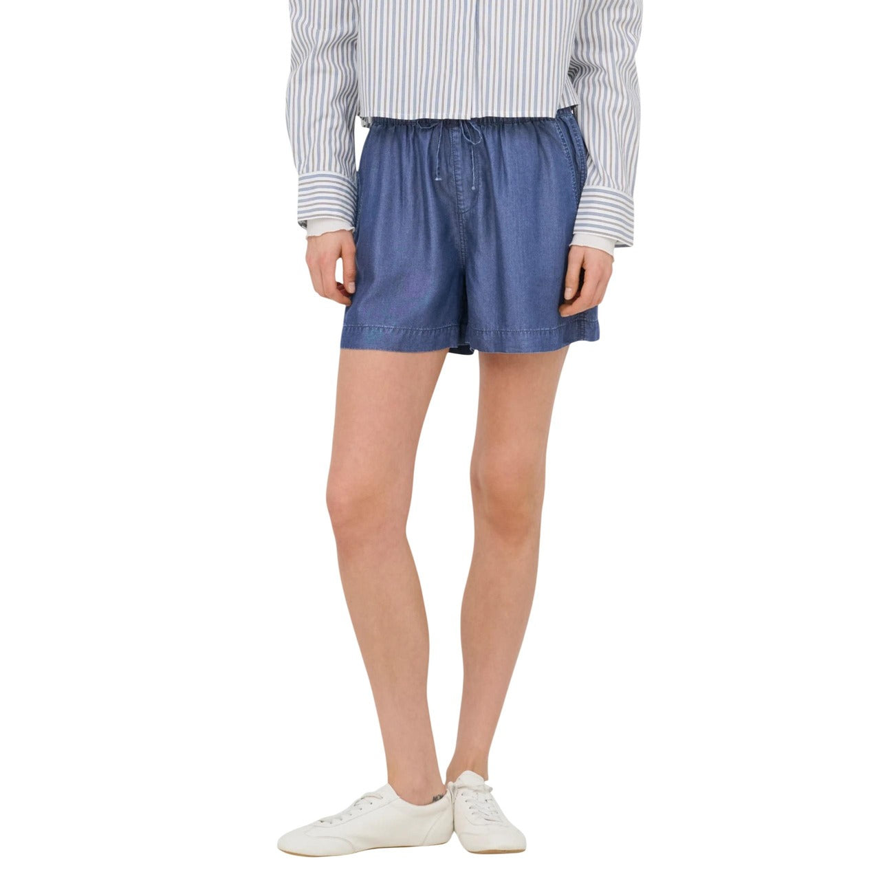 Only Women Short