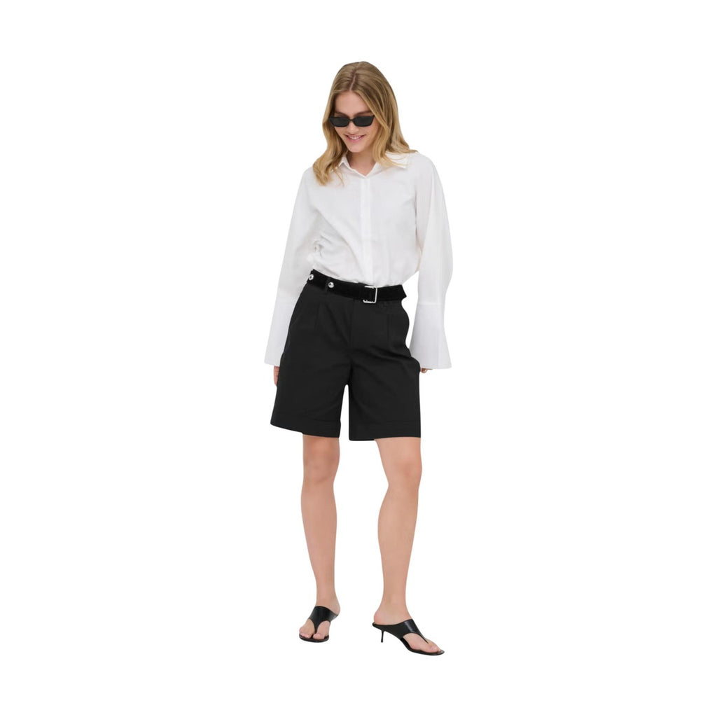 Jacqueline De Yong  Women Short