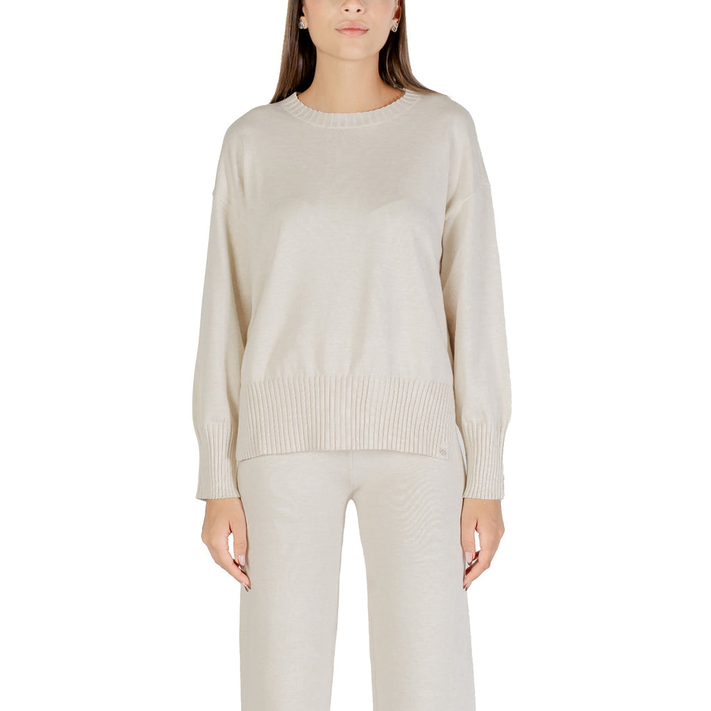 Choral  Women Knitwear
