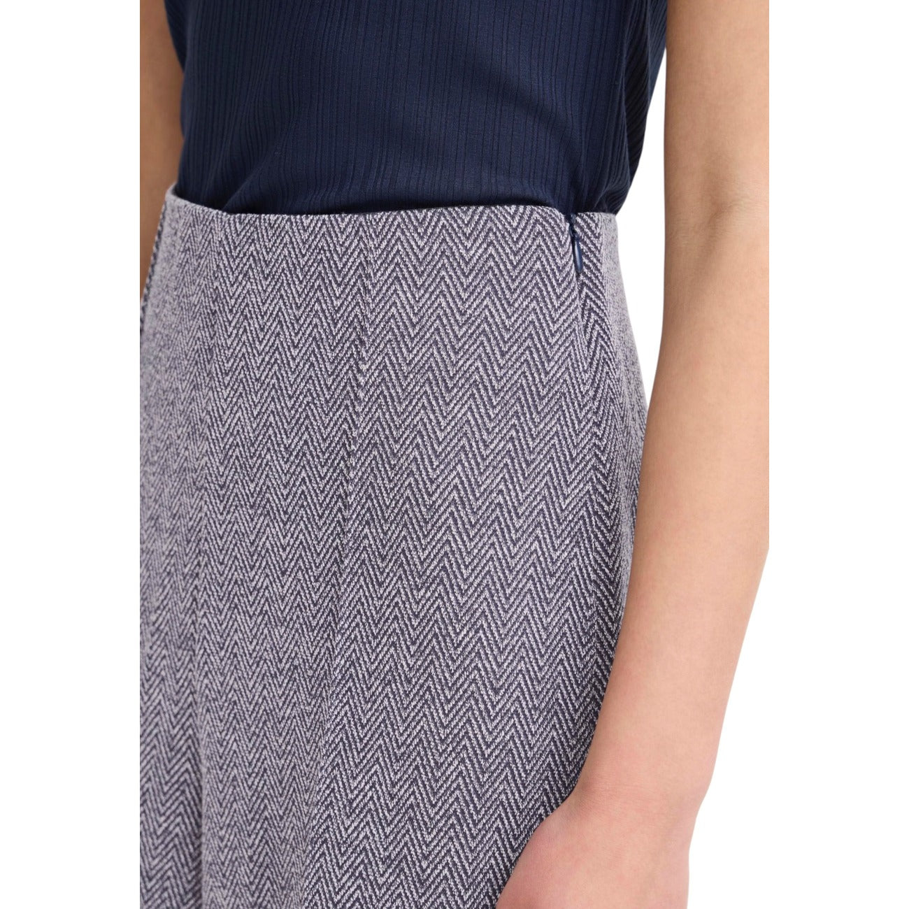 Ichi  Women Trousers