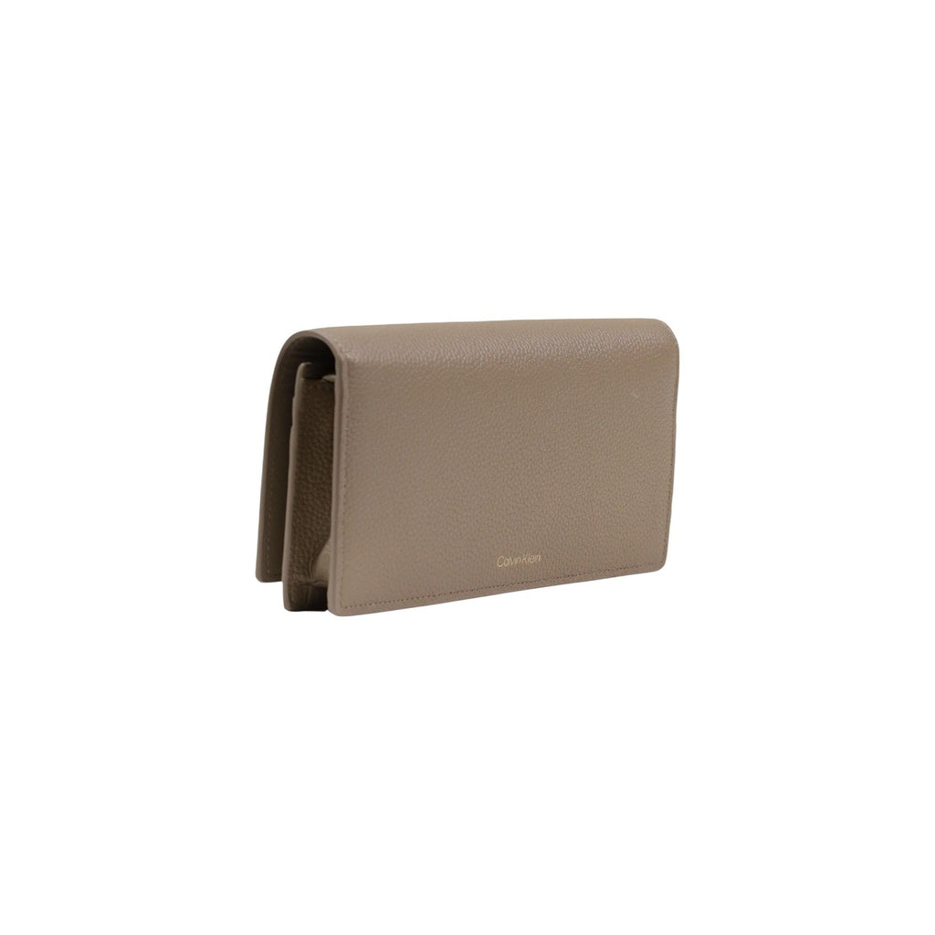 Calvin Klein  Women Wallet