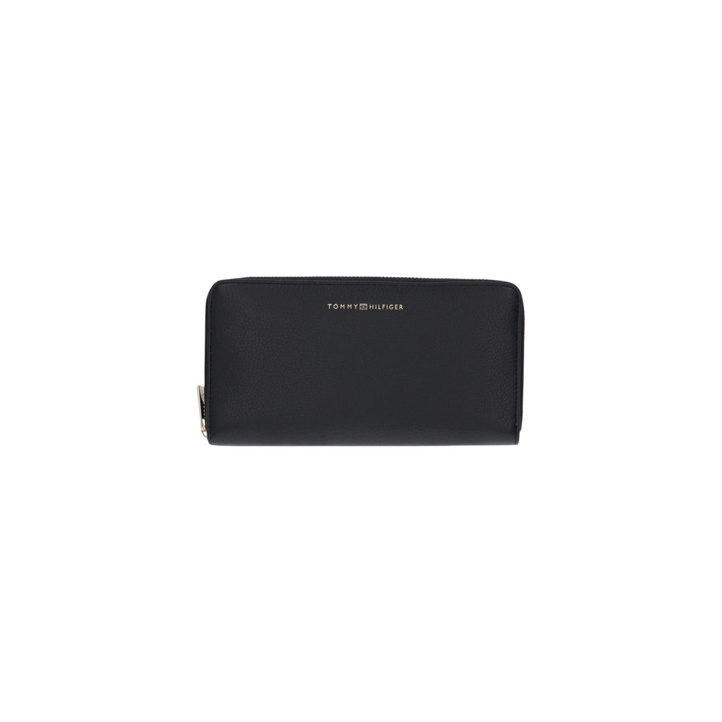 Tommy Hilfiger  Women Wallet