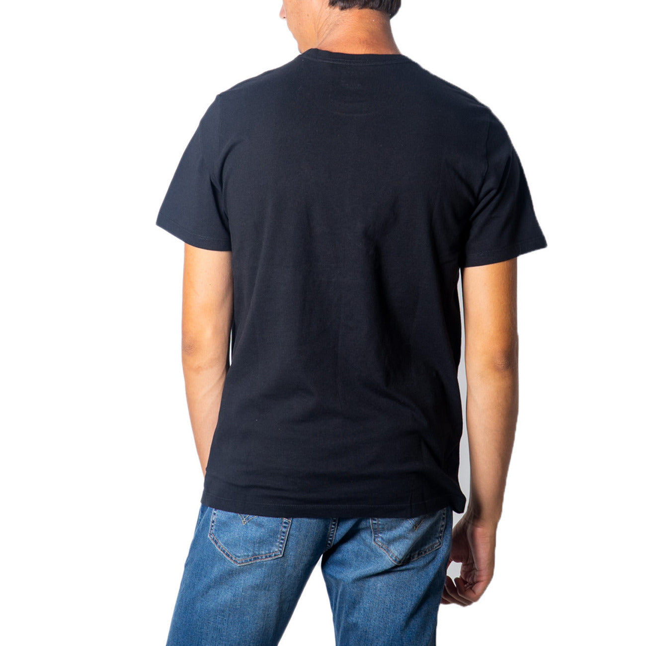 Levi`s Men T-Shirt