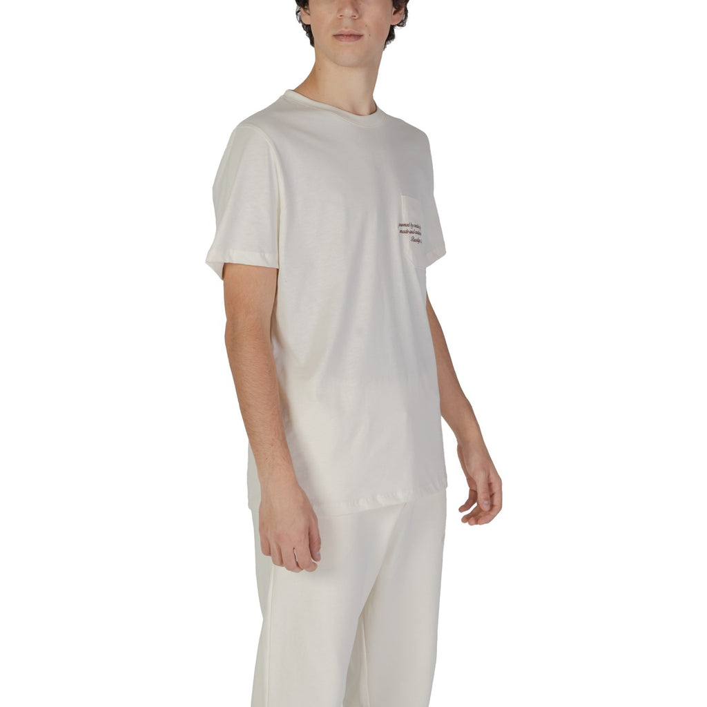 Underclub Men T-Shirt