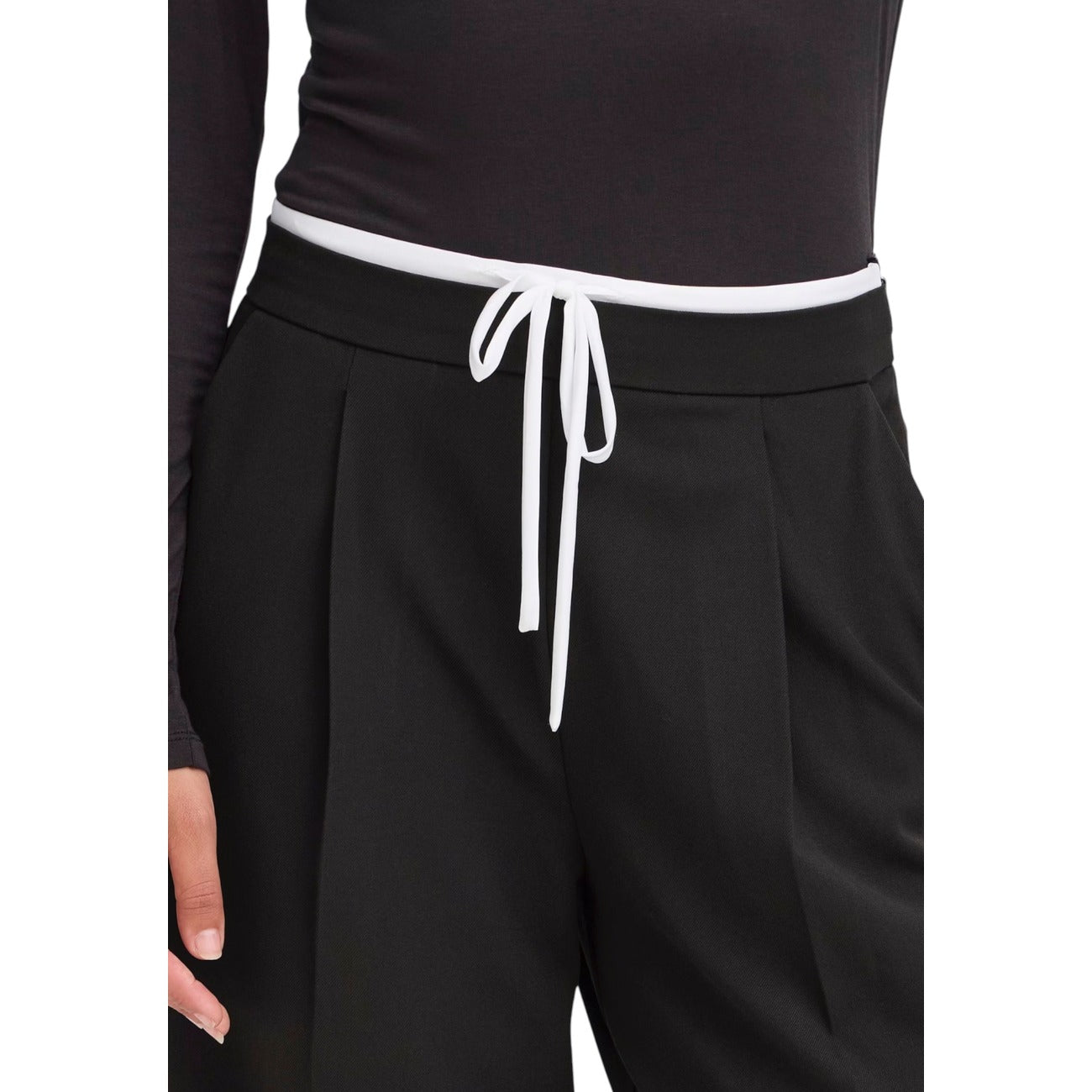 Ichi  Women Trousers